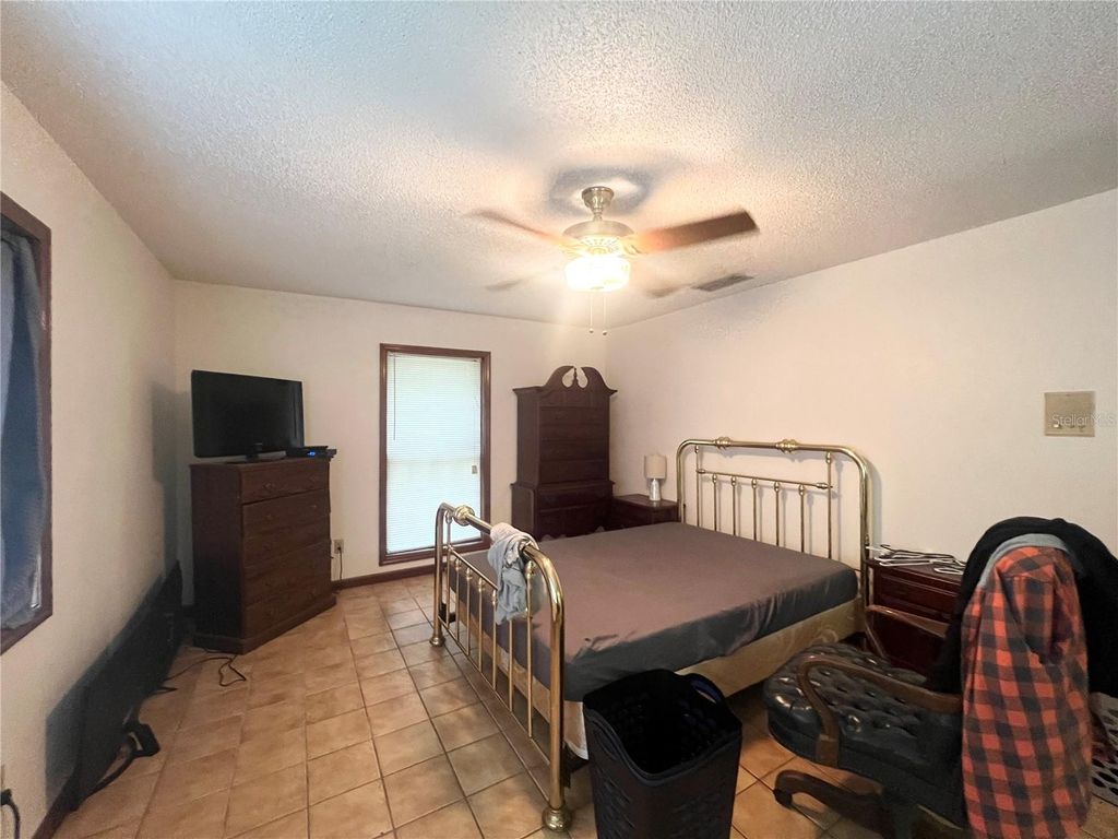 listing image 30