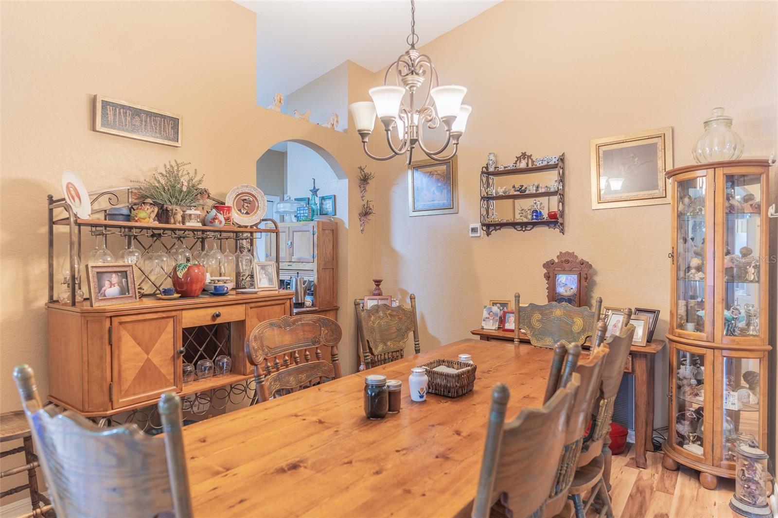 SAVANNAH ESTATES - Residential