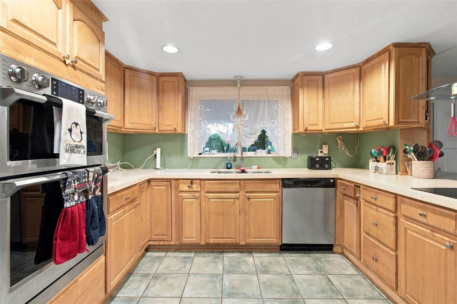 2236 ALICE ROAD