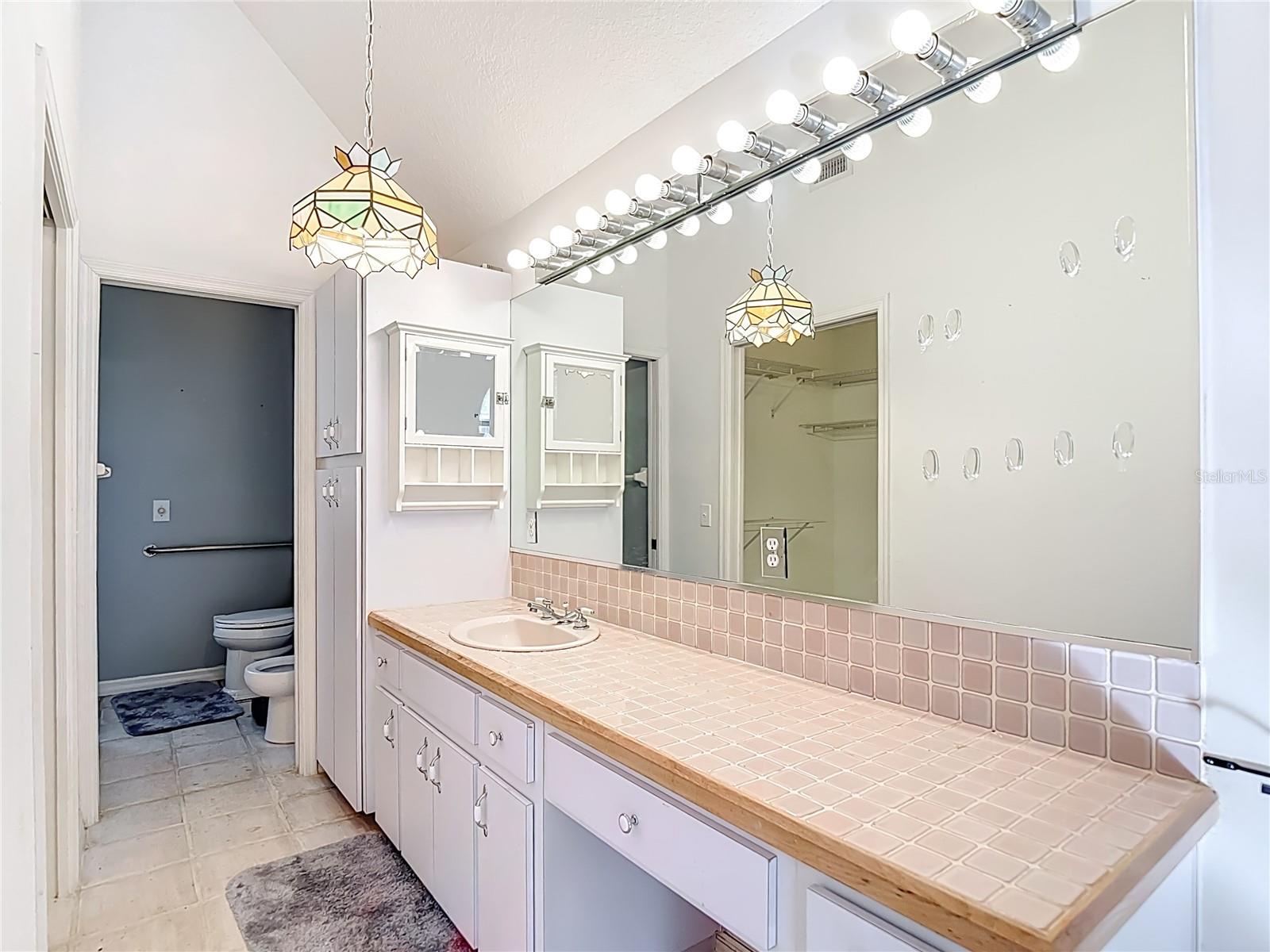 QUAIL HOLLOW PINES - Residential