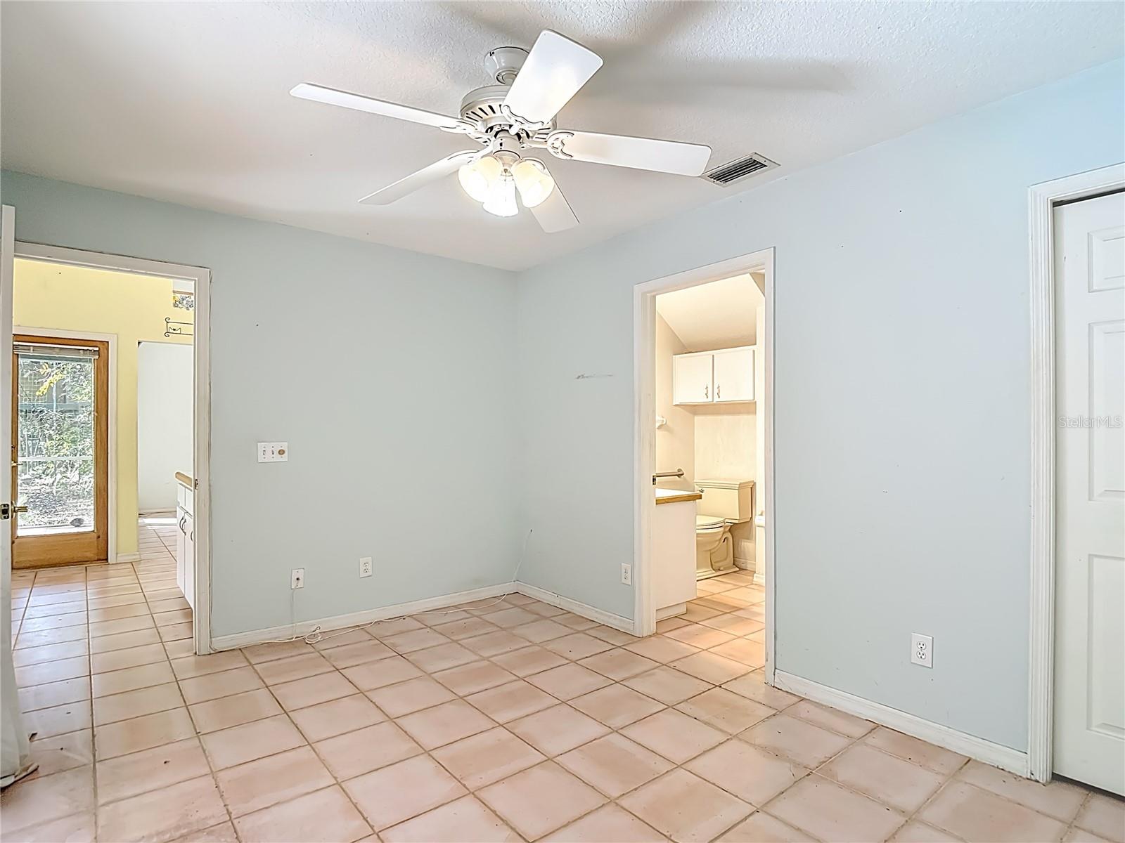 QUAIL HOLLOW PINES - Residential