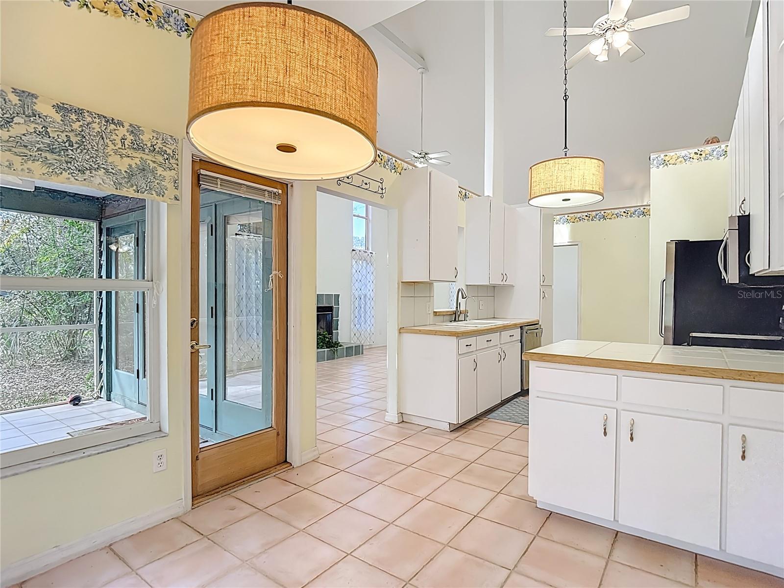 QUAIL HOLLOW PINES - Residential