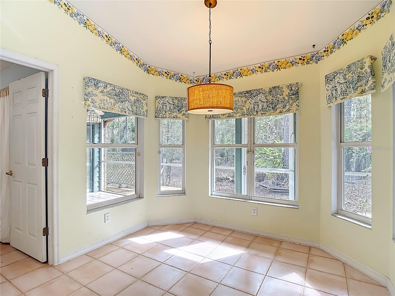 QUAIL HOLLOW PINES - Residential