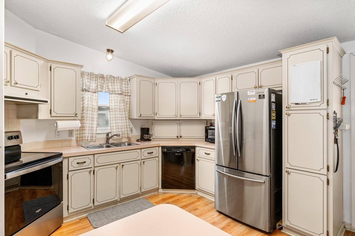 ORANGE BLOSSOM GARDENS UNIT 13 - Residential