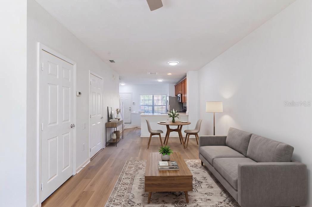 REGENCY OAKS UNIT ONE - Residential