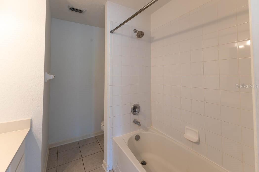 REGENCY OAKS UNIT ONE - Residential