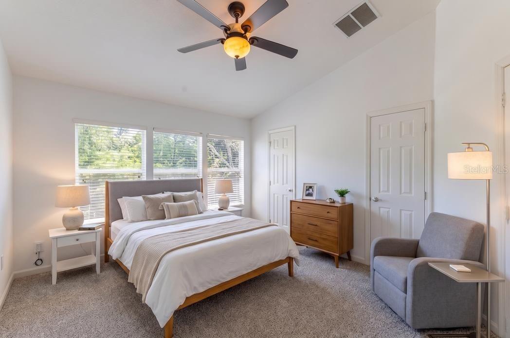 REGENCY OAKS UNIT ONE - Residential