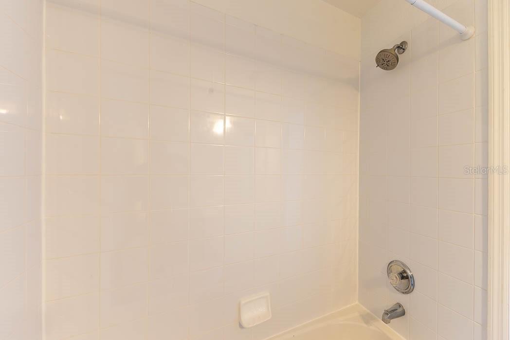 REGENCY OAKS UNIT ONE - Residential