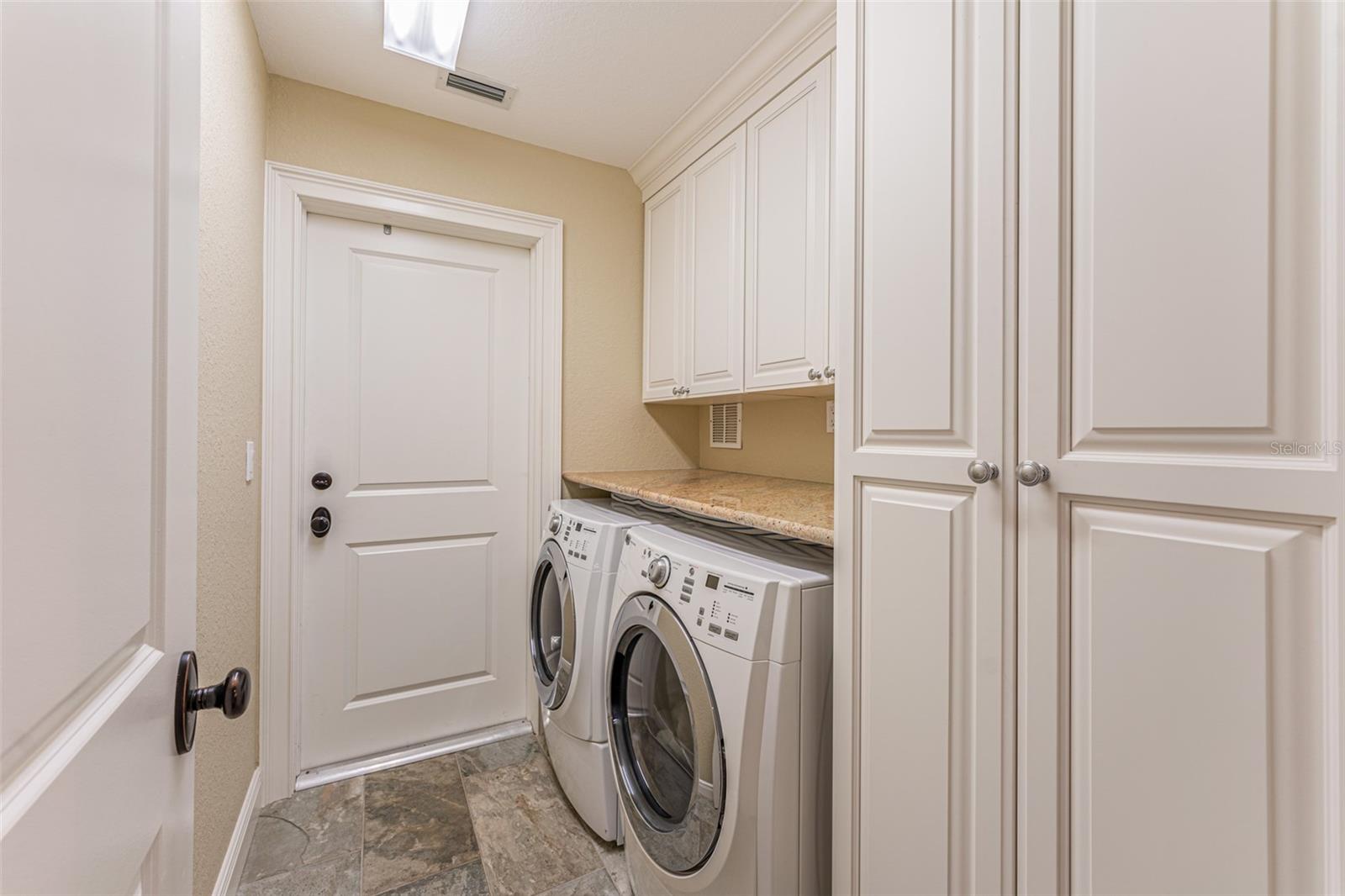 BELLE ISLE - Residential