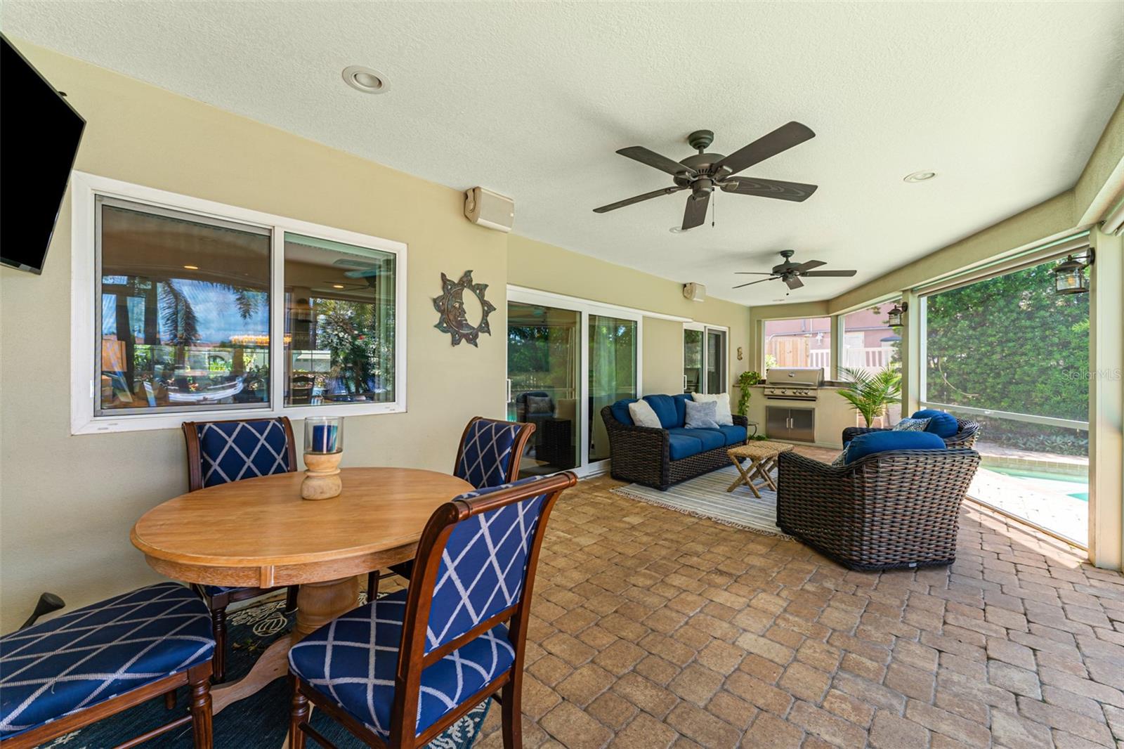 BELLE ISLE - Residential