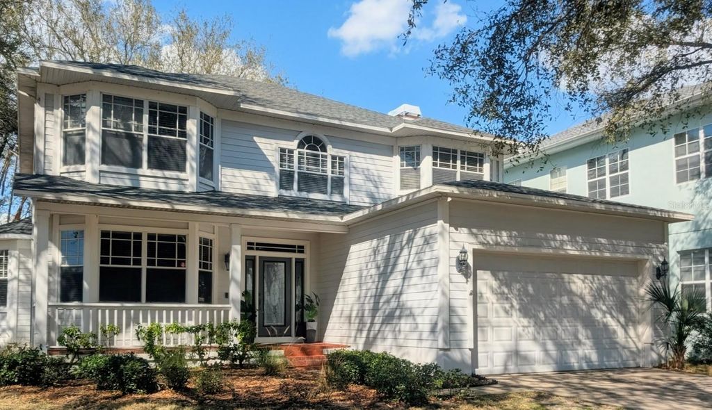 Photo of 2919 Bayshore Vista Drive, Tampa, FL 33611 (MLS # TB8482003)