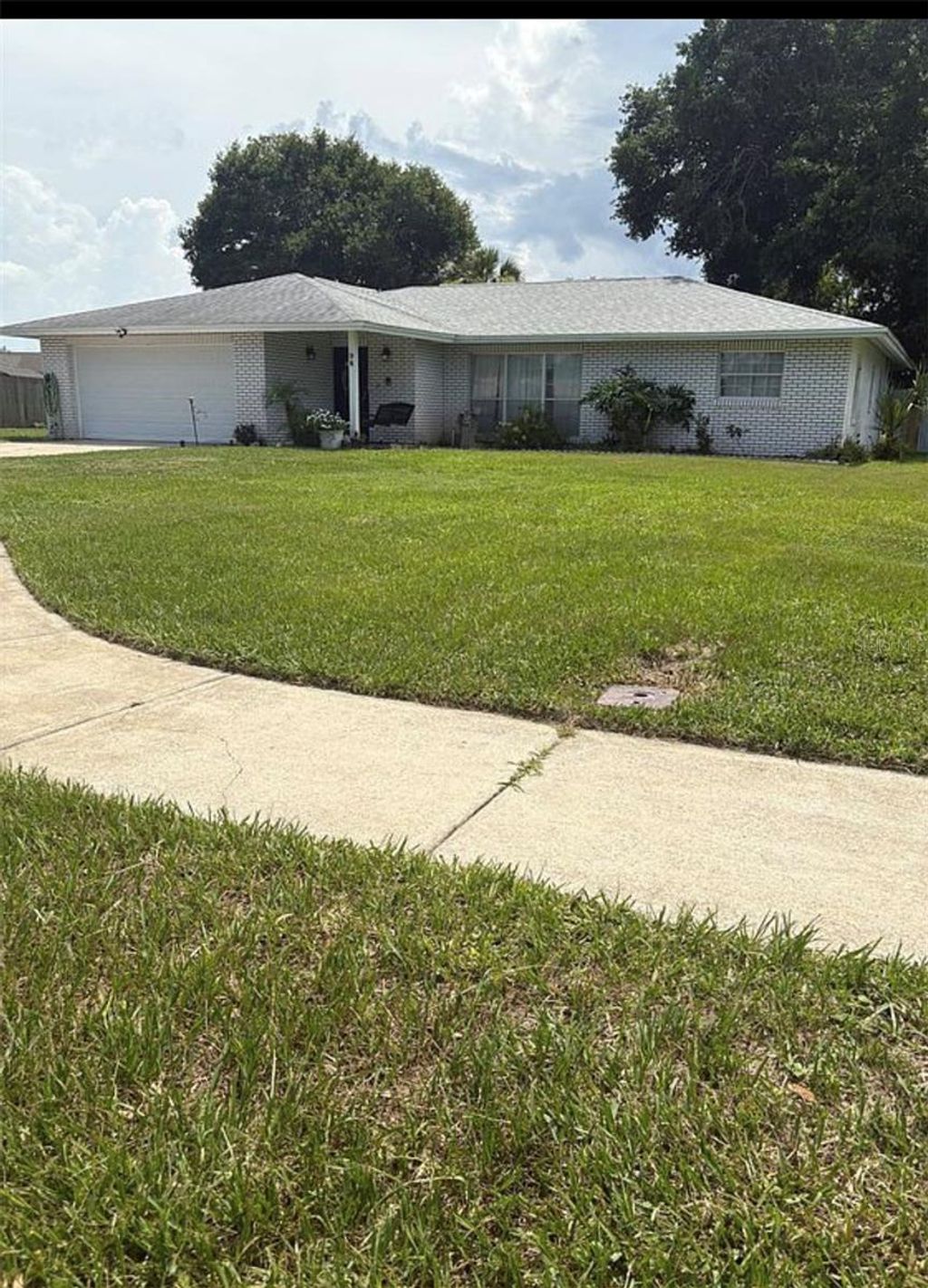 Photo of 94 Glass Court, Port Orange, FL 32129 (MLS # O6420554)