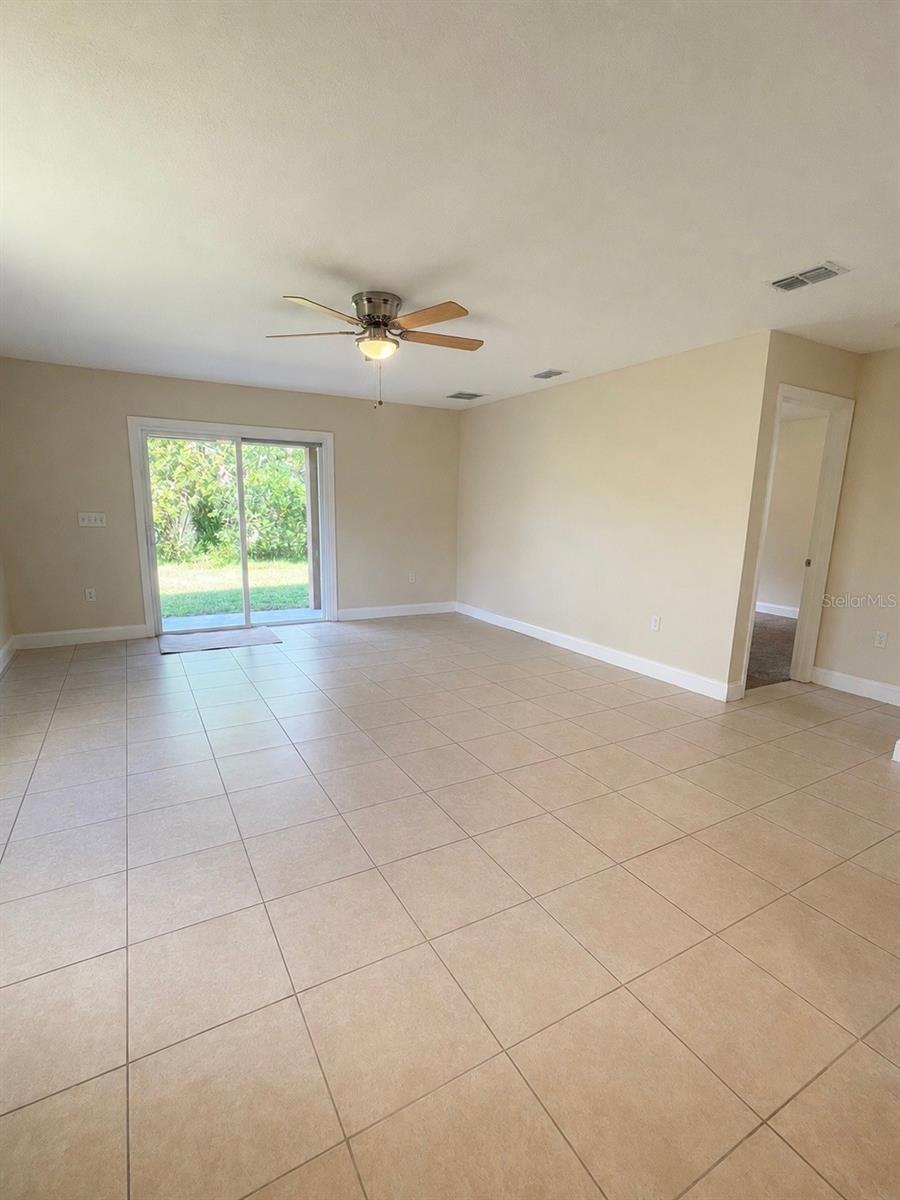 1002 MAYFAIR PLACE