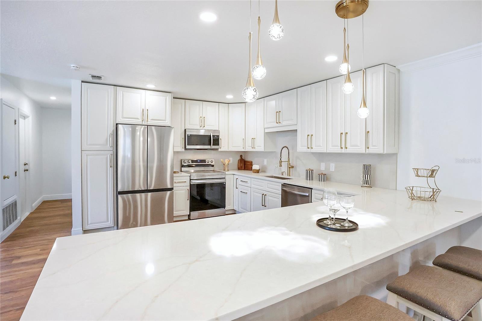 6700 TAMARIND CIRCLE