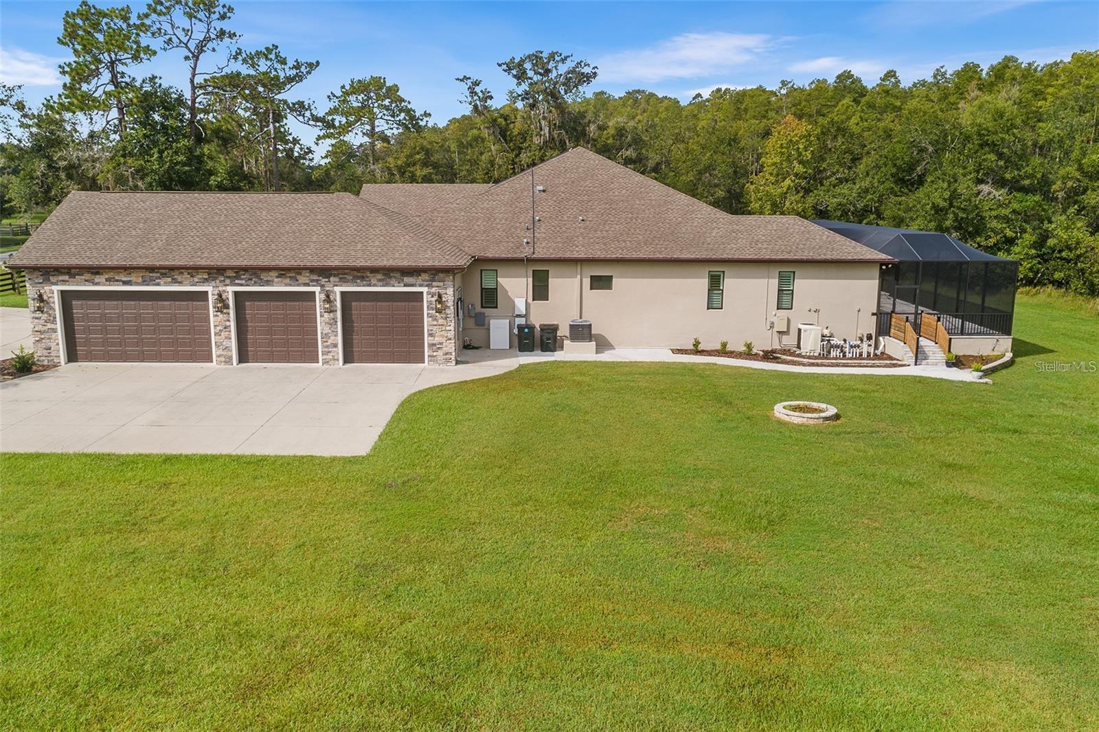 PASCO TRAILS - Residential