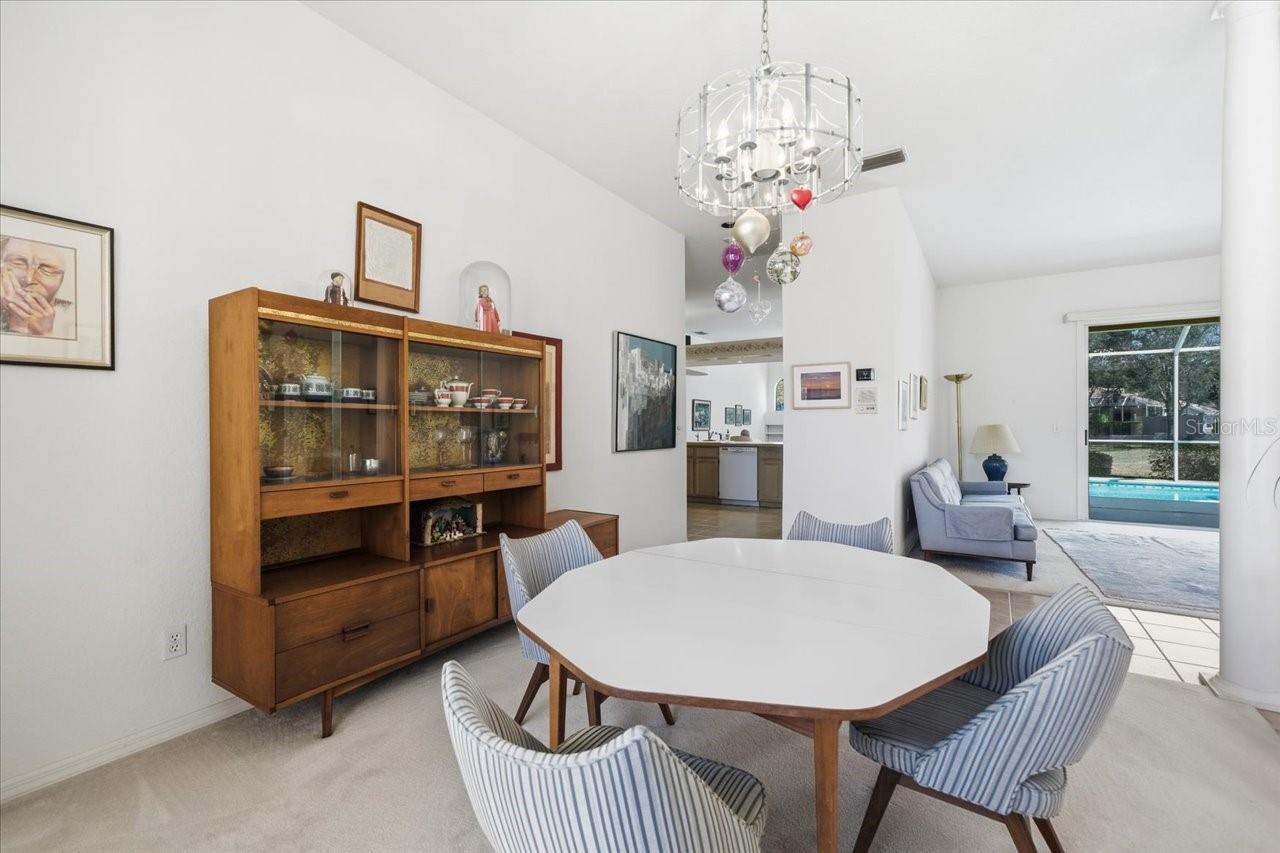 LOS ARCOS SUB - Residential