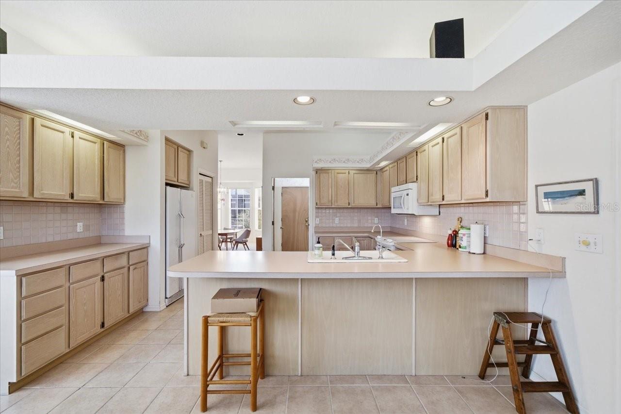 LOS ARCOS SUB - Residential