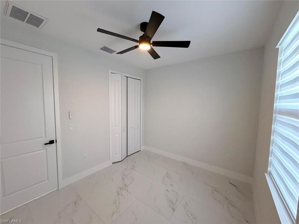 LEHIGH ACRES UNIT 3 BLK 31 PB 20 PG 23 LOT 12 - Residential