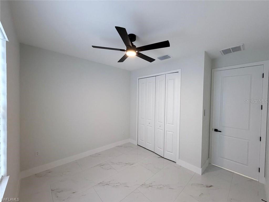 LEHIGH ACRES UNIT 3 BLK 31 PB 20 PG 23 LOT 12 - Residential