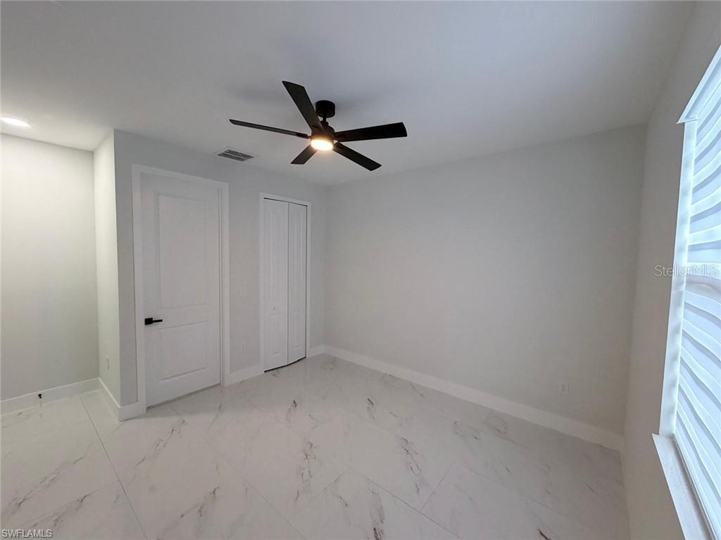 LEHIGH ACRES UNIT 3 BLK 31 PB 20 PG 23 LOT 12 - Residential