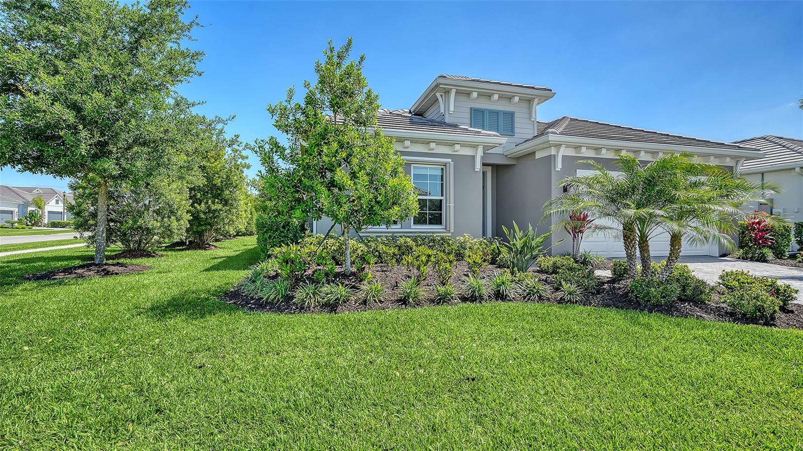 WINDWARD AT LAKEWOOD RANCH - Residential