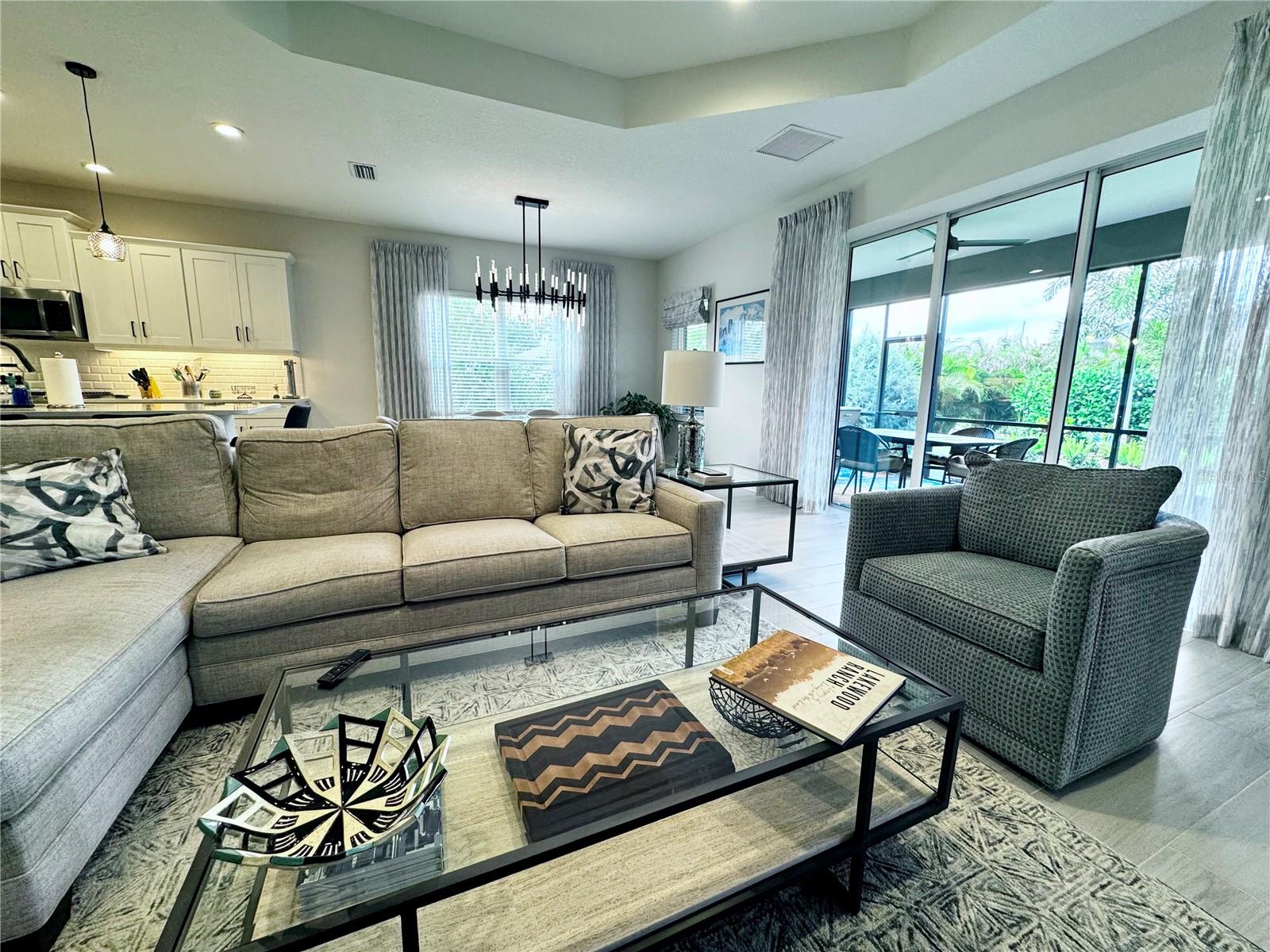 WINDWARD AT LAKEWOOD RANCH - Residential