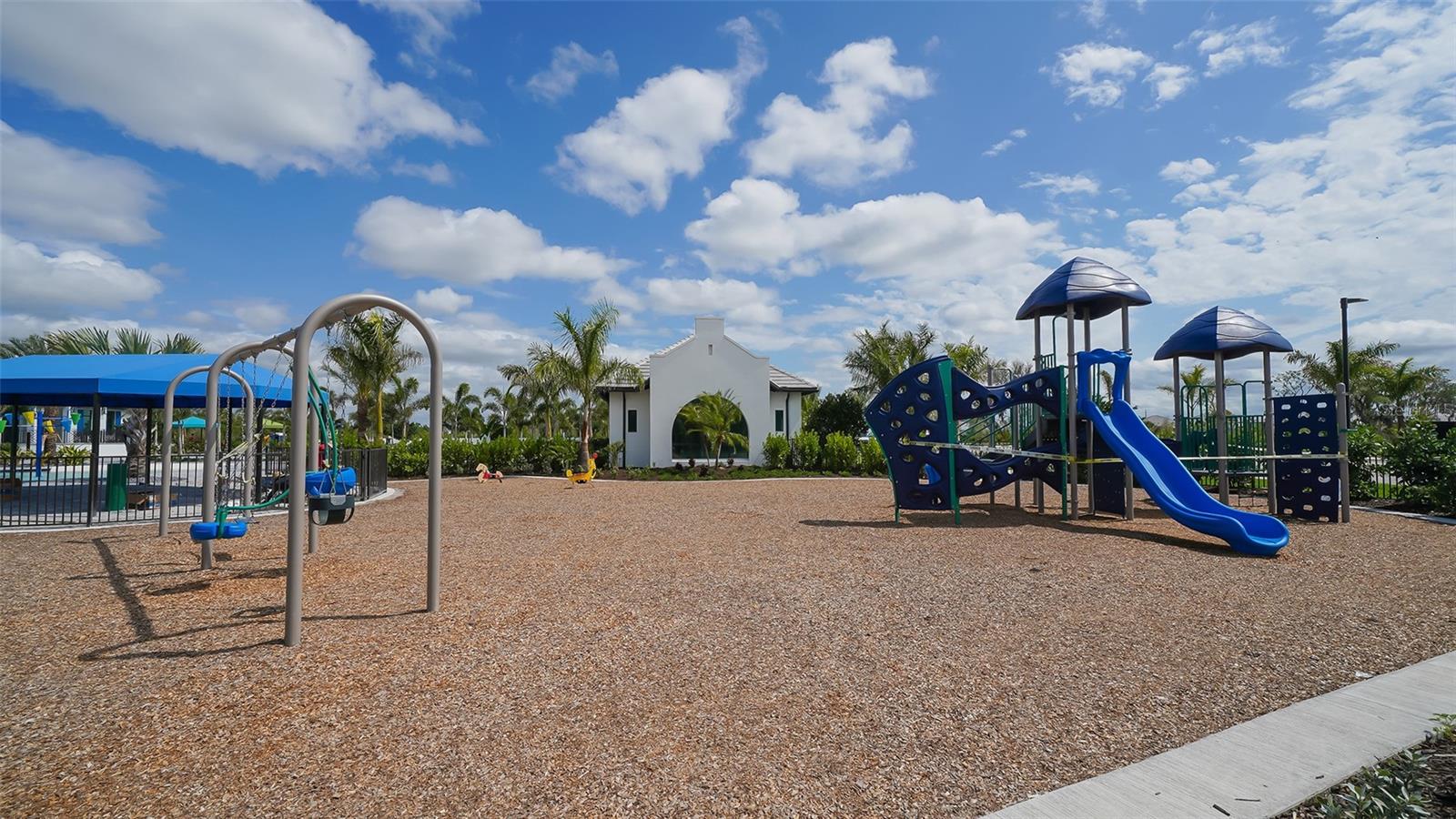 WINDWARD AT LAKEWOOD RANCH - Residential