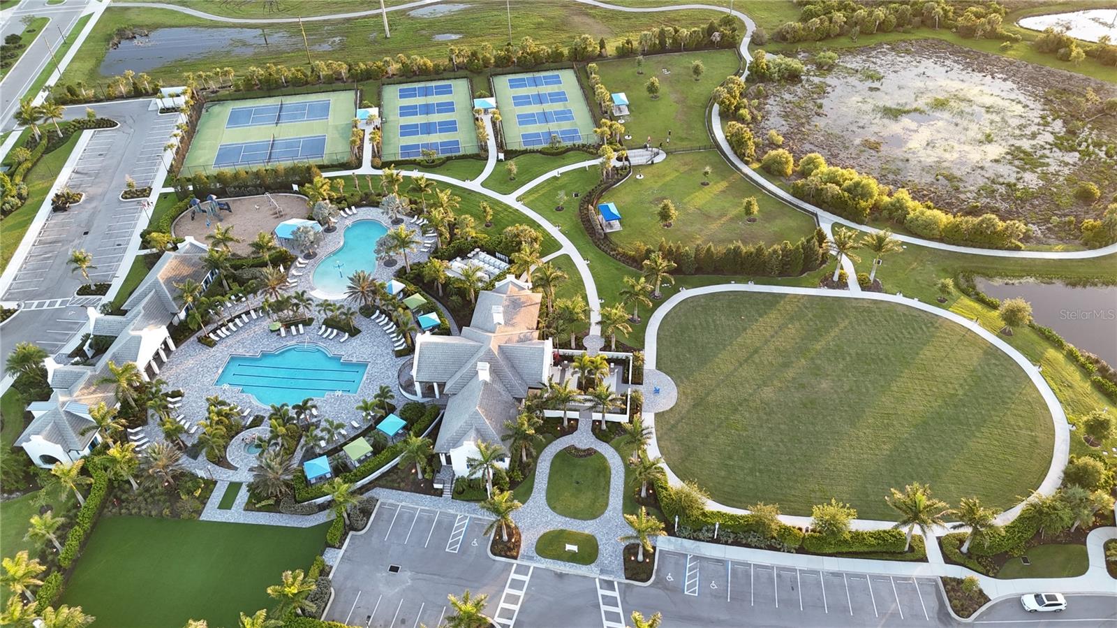 WINDWARD AT LAKEWOOD RANCH - Residential