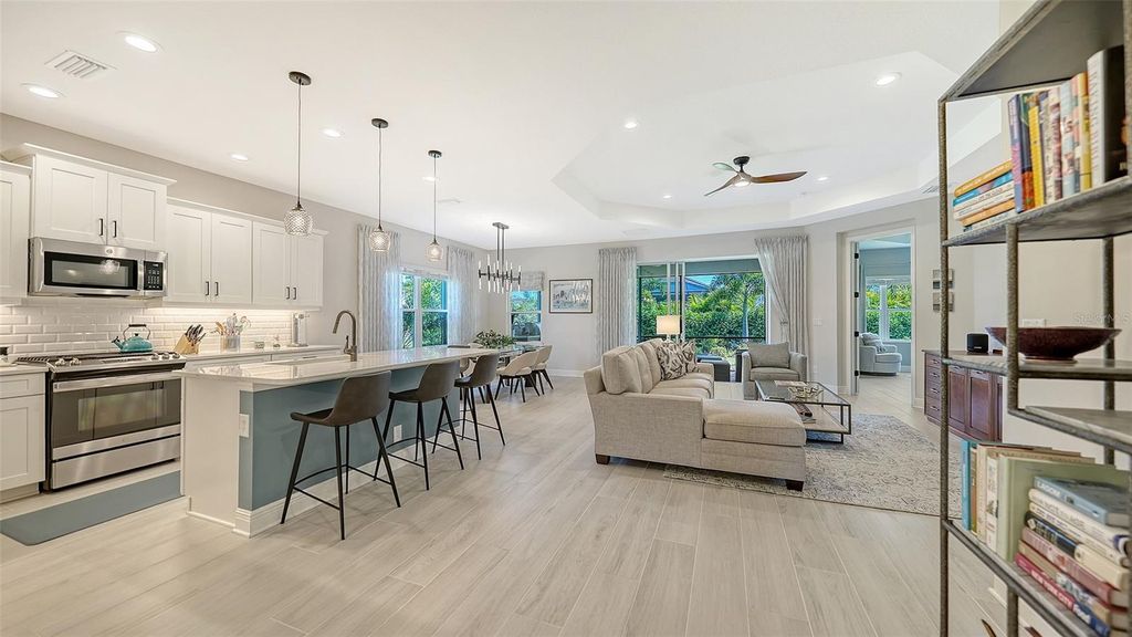 Photo of 2550 Wild Cherry Path, Sarasota, FL 34240 (MLS # A4689137)