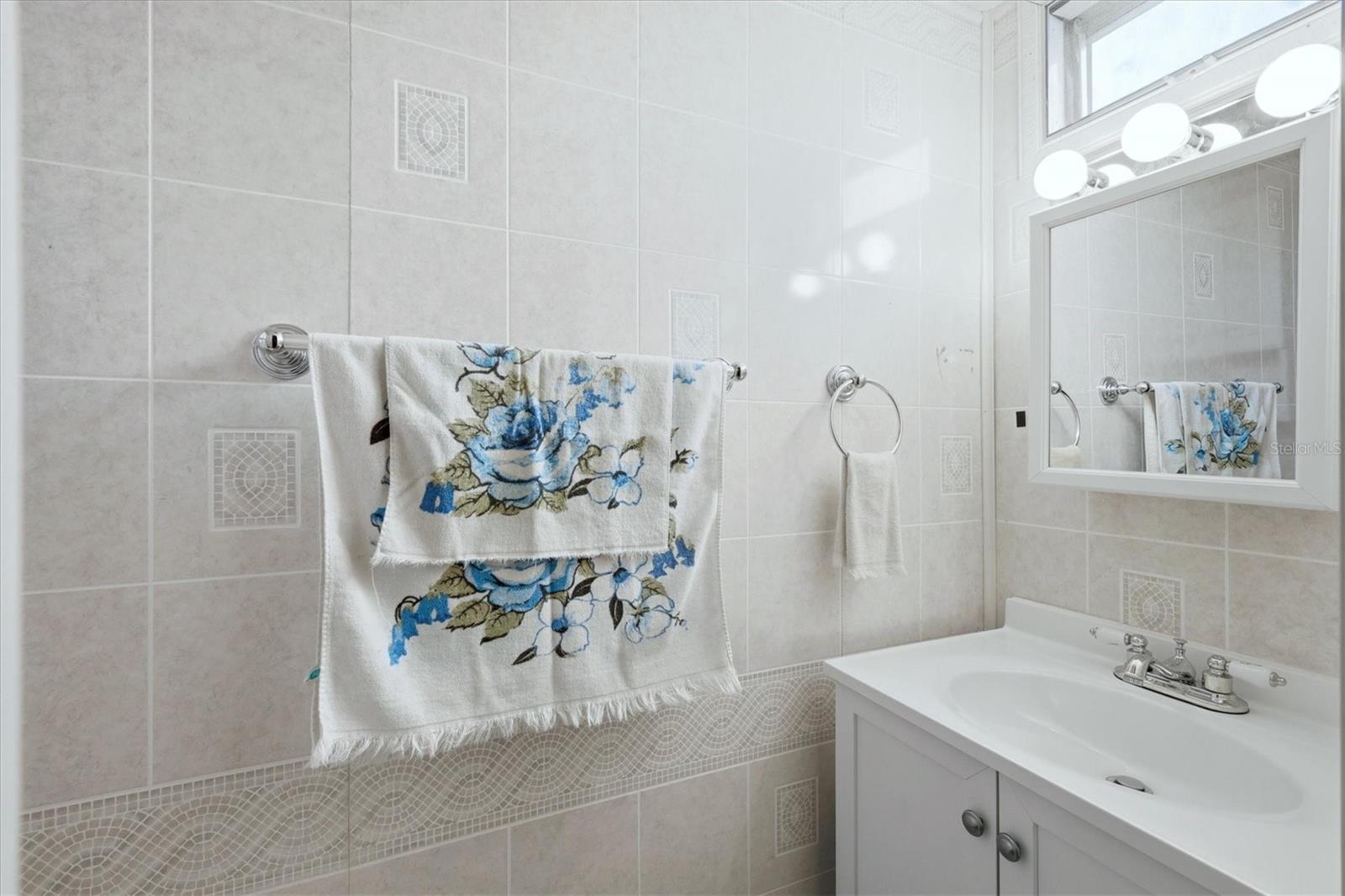 TIDEVUE ESTATES FIRST ADD - Residential