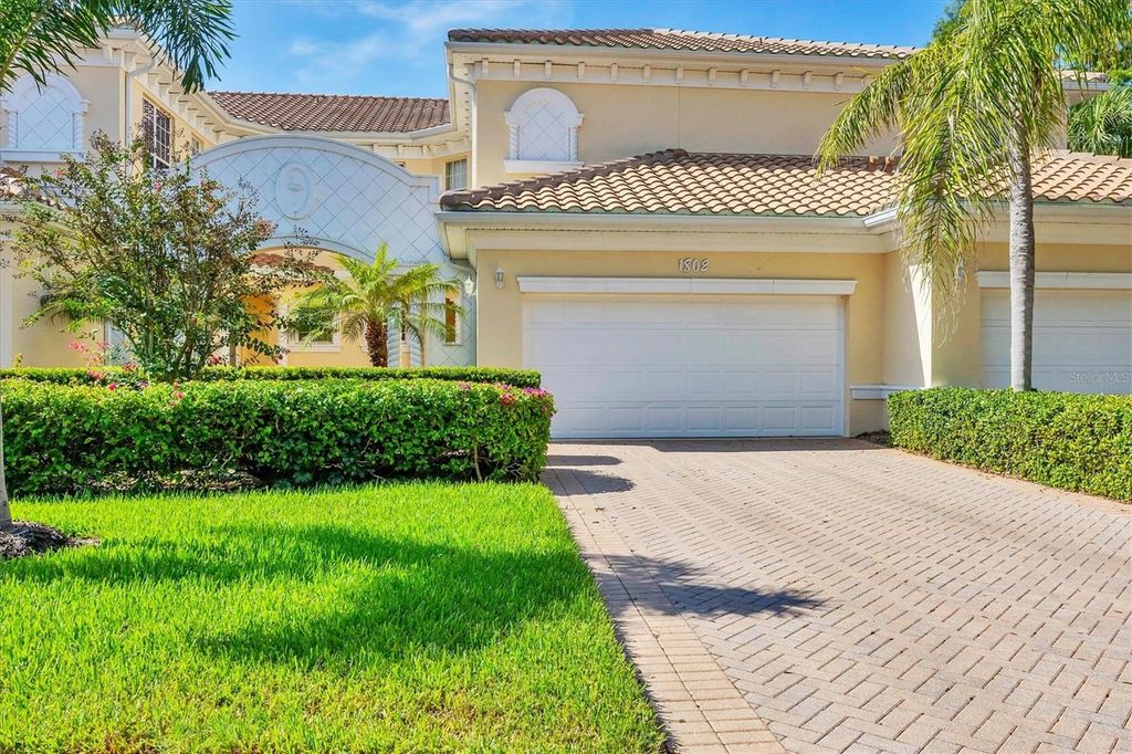 Photo of 1802 Triano Circle #1802, Venice, FL 34292 (MLS # N6140040)