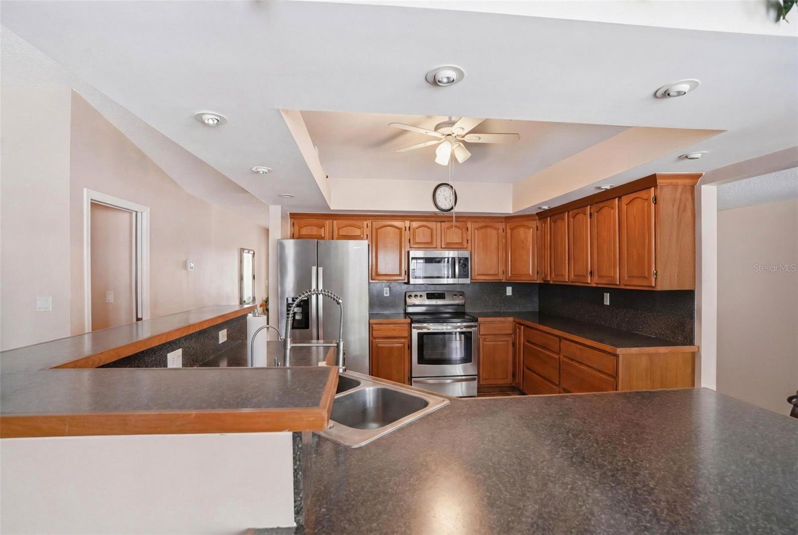 SPRING HILL - Residential