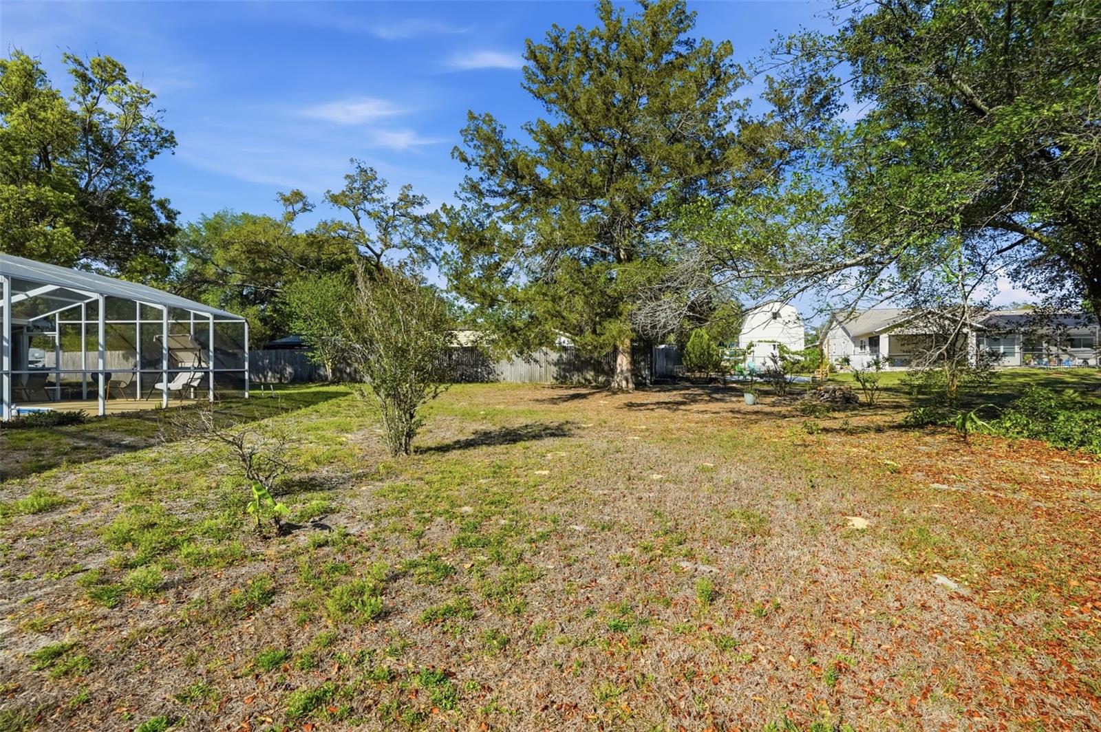 SPRING HILL - Residential