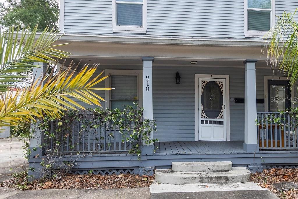 Photo of 210 Luella Court, Deland, FL 32720 (MLS # V4948841)