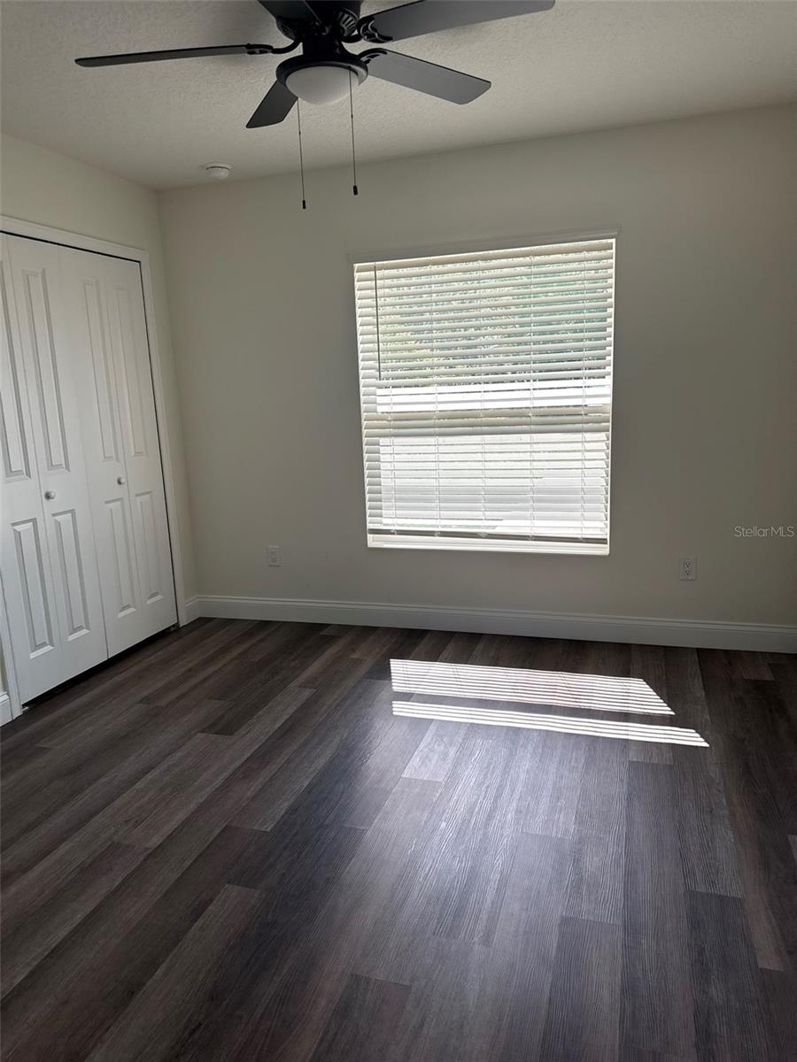 MARION OAKS UN 04 - Residential Lease