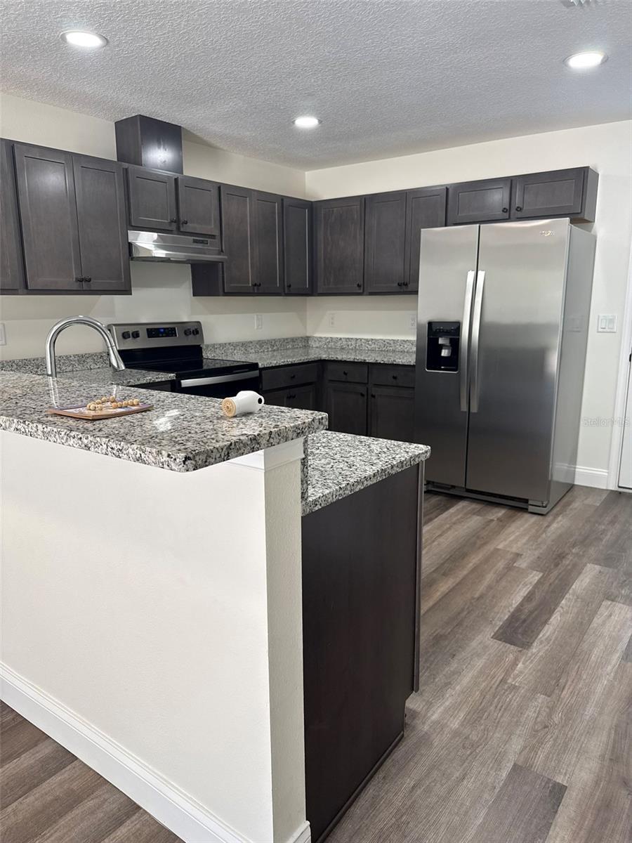 MARION OAKS UN 04 - Residential Lease