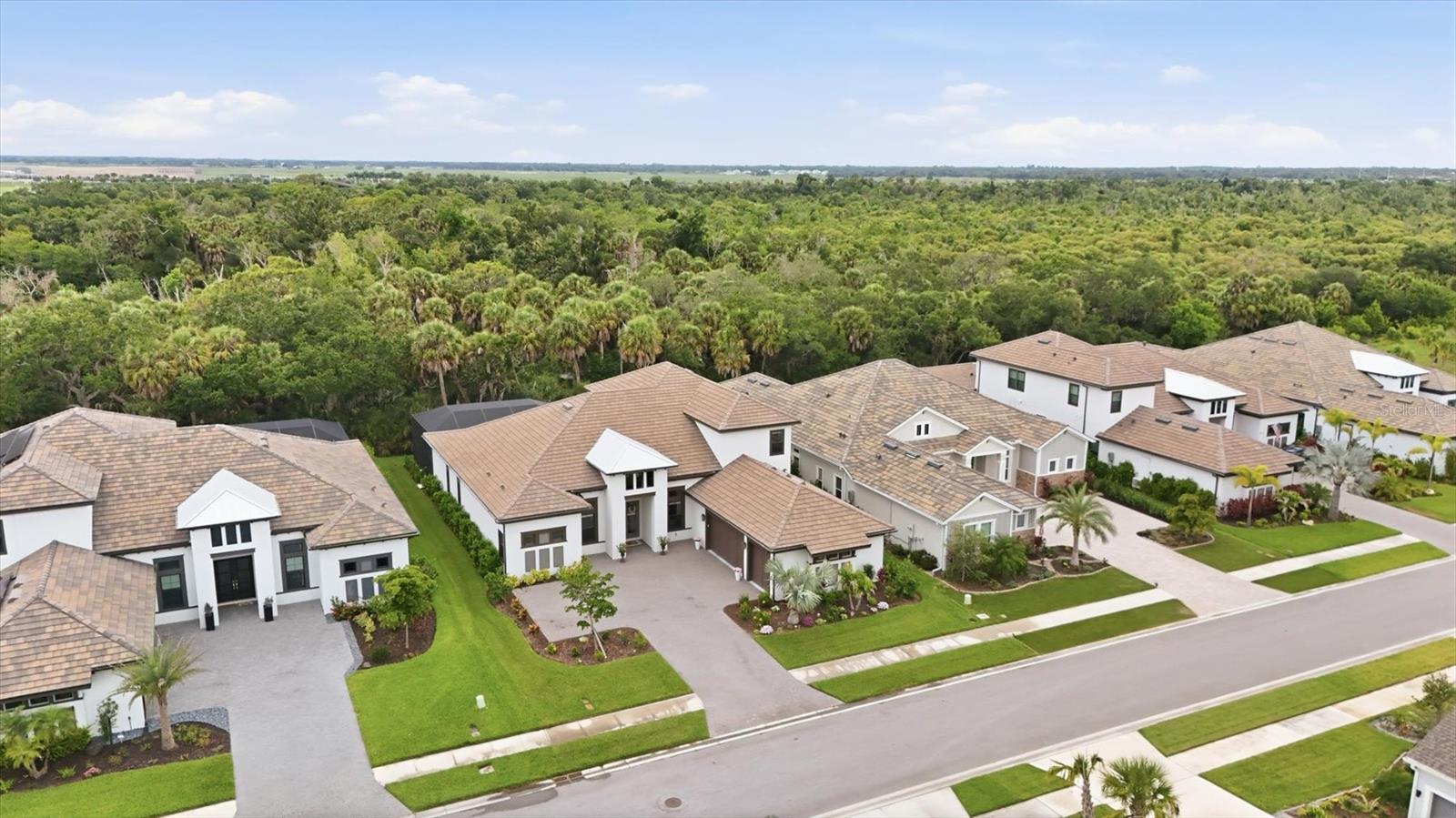 9463 TEQUILA SUNRISE DRIVE