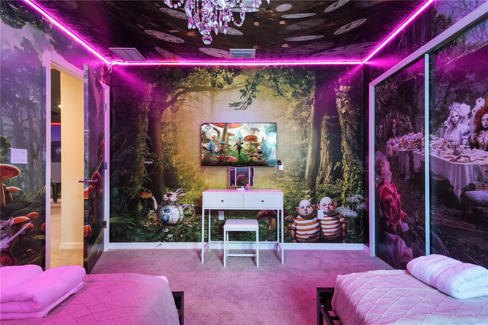 WINDSOR ISLAND RESIDENCE PH 3 - Residential