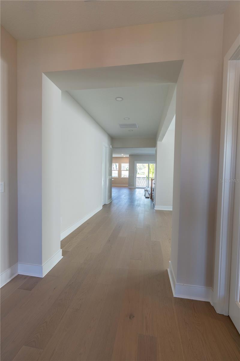 3607 S BELCHER DRIVE