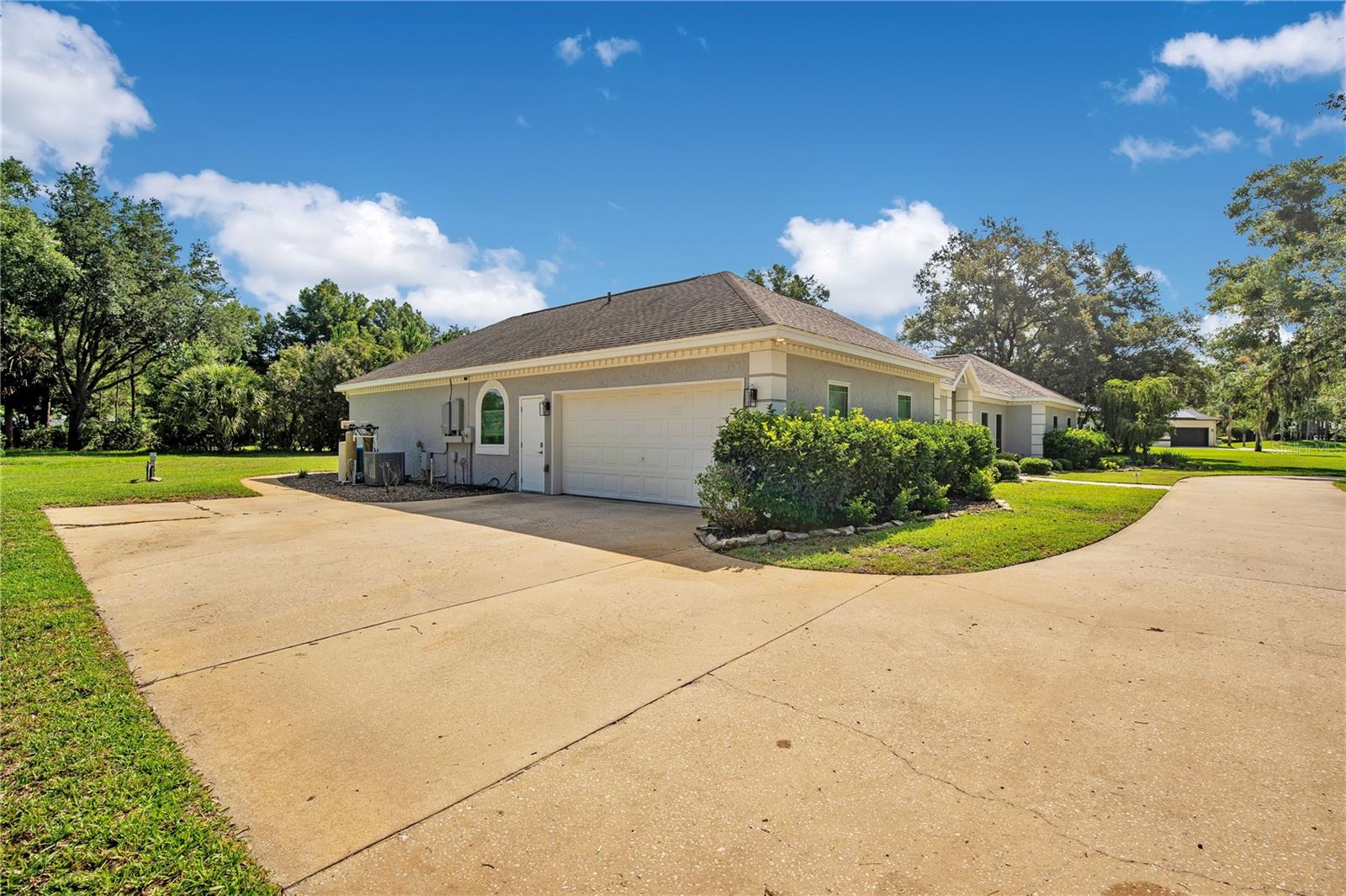 8368 RAMBLING RIVER DRIVE