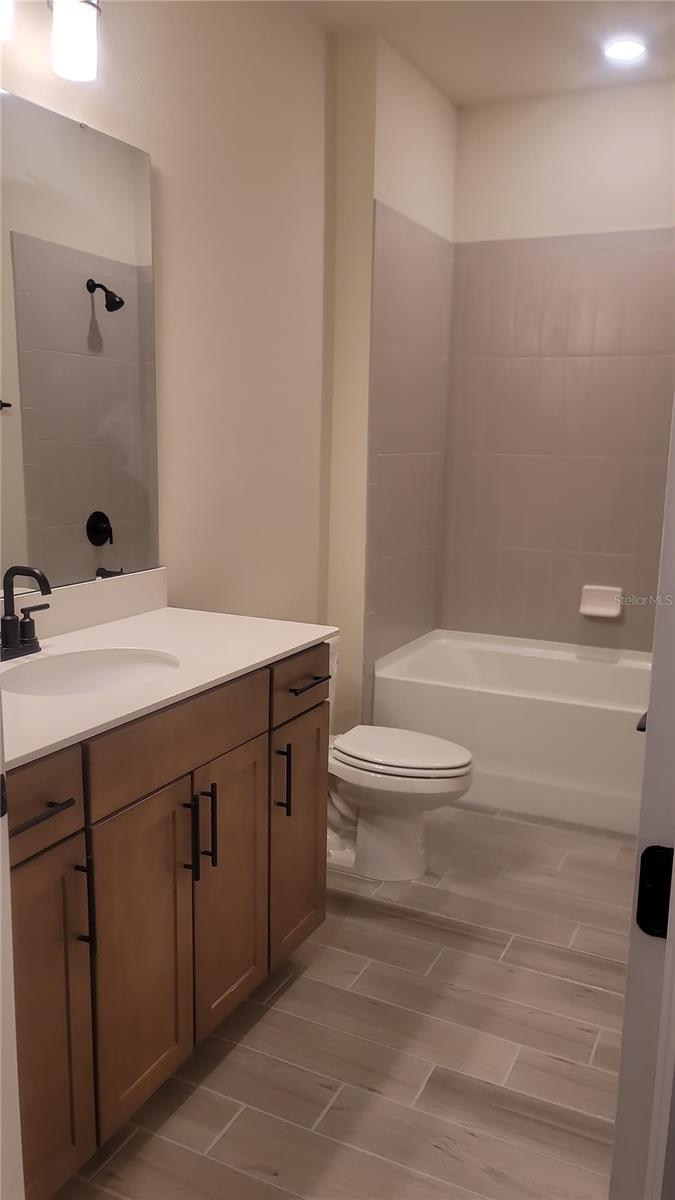 WESLYN PARK PH 2 - Residential