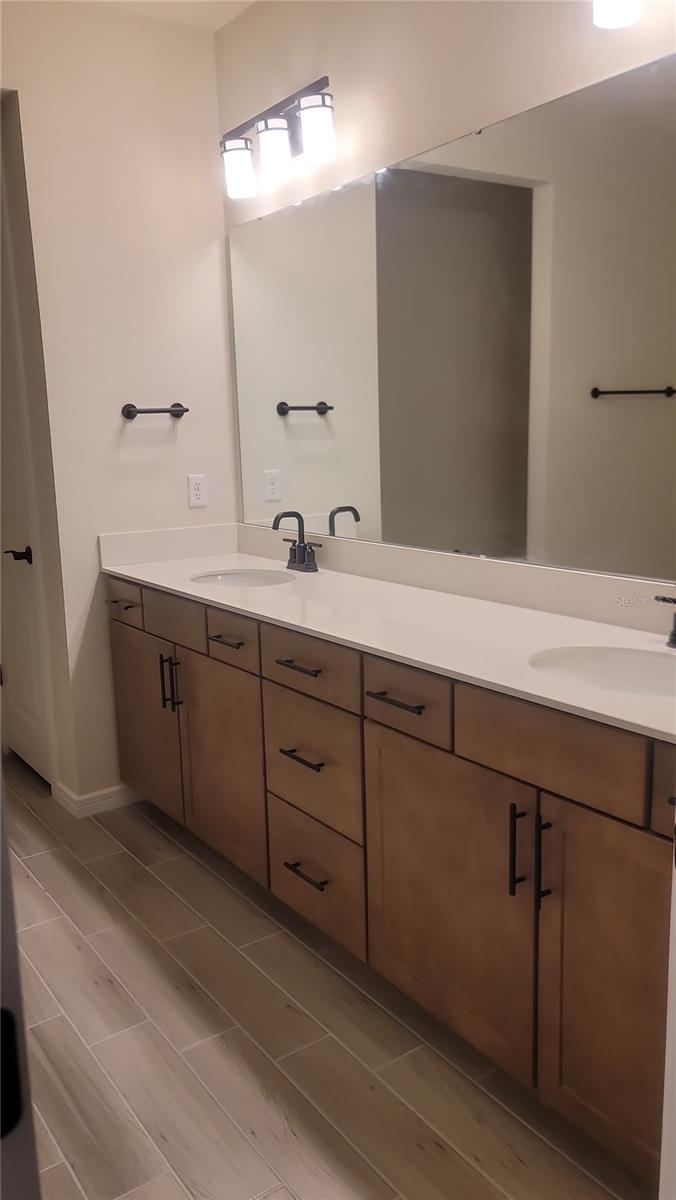 WESLYN PARK PH 2 - Residential