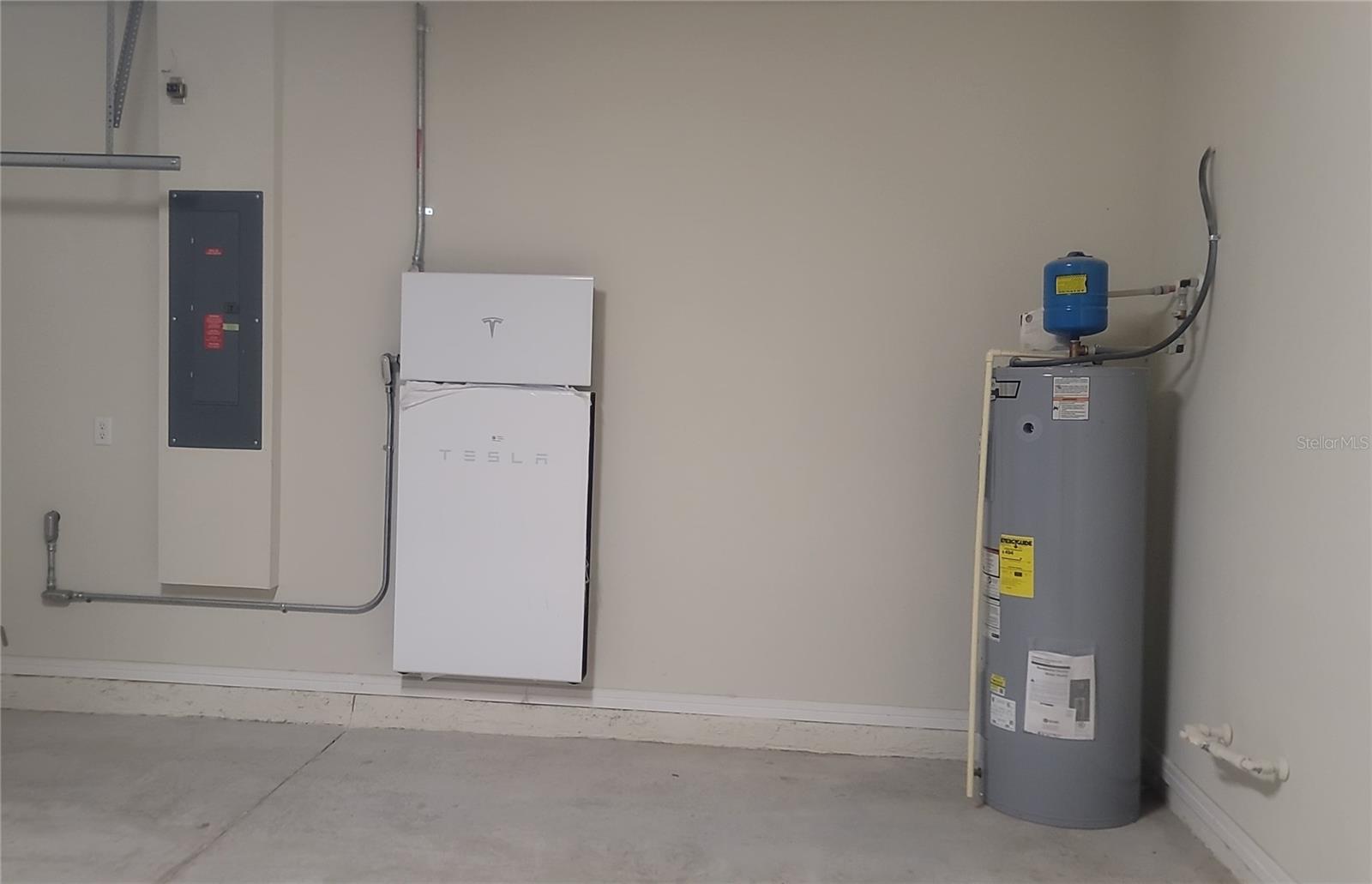 WESLYN PARK PH 2 - Residential
