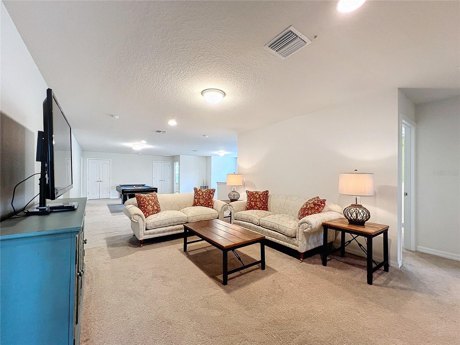 8829 CORCOVADO DR