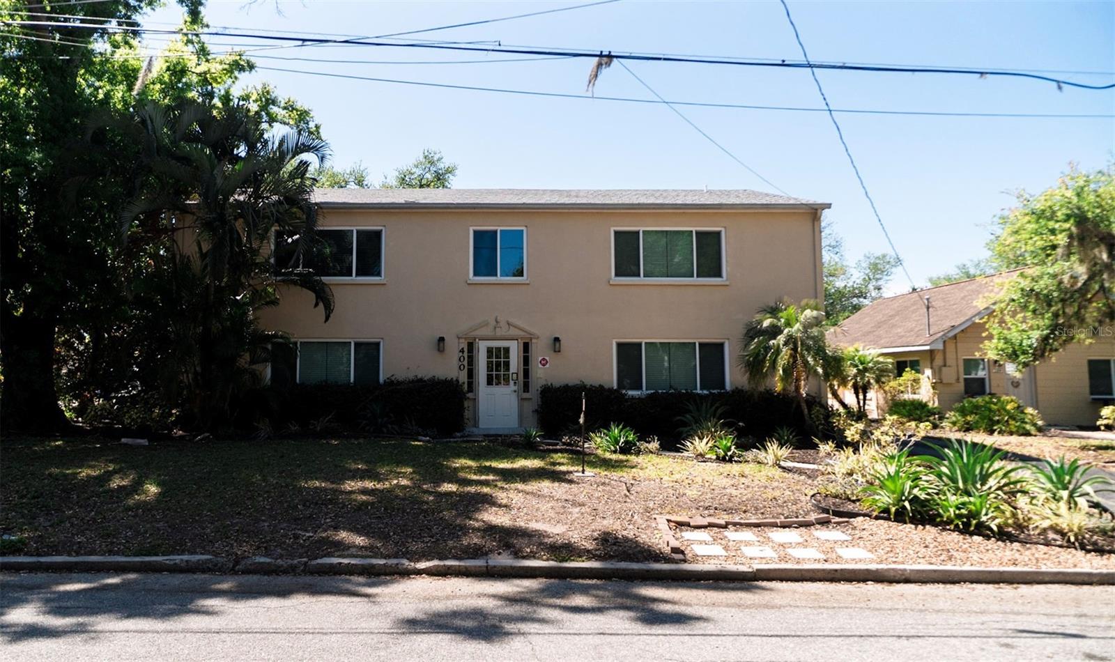 400 20TH STREET E 1-6