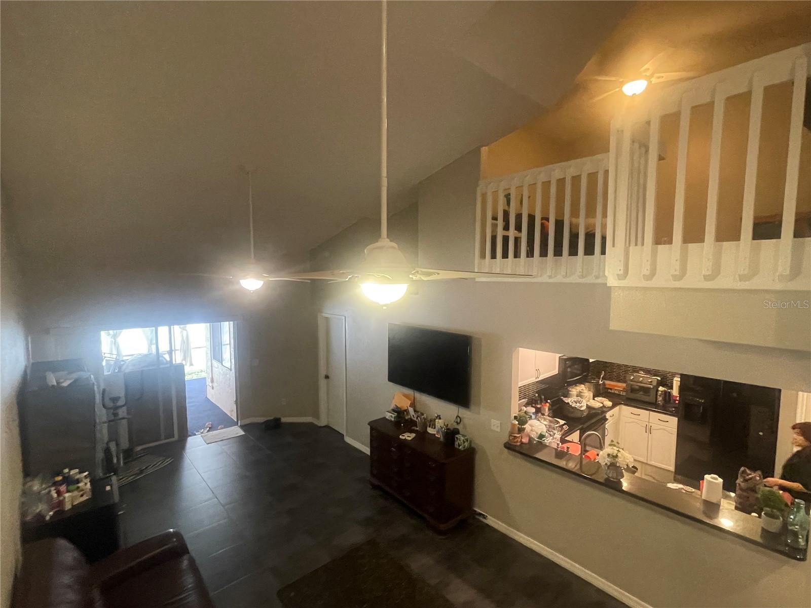 PINEWOOD VILLAS - Residential