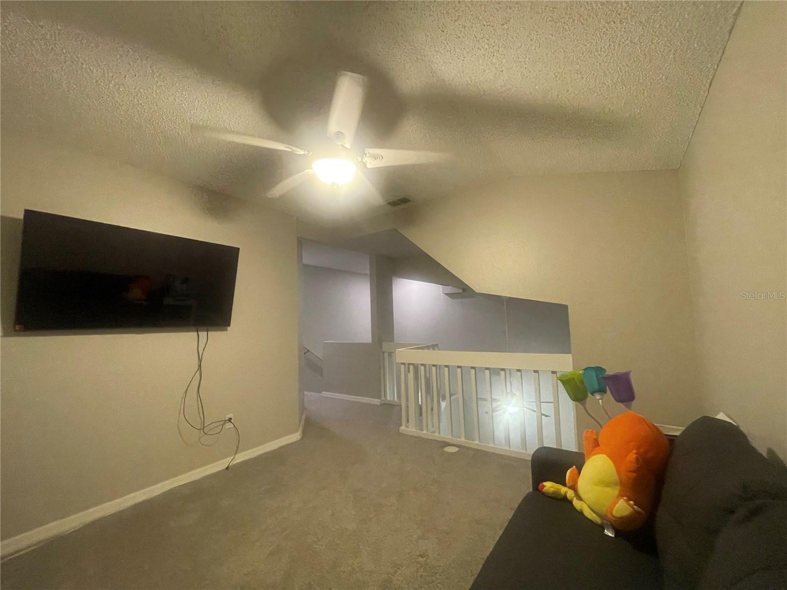 PINEWOOD VILLAS - Residential