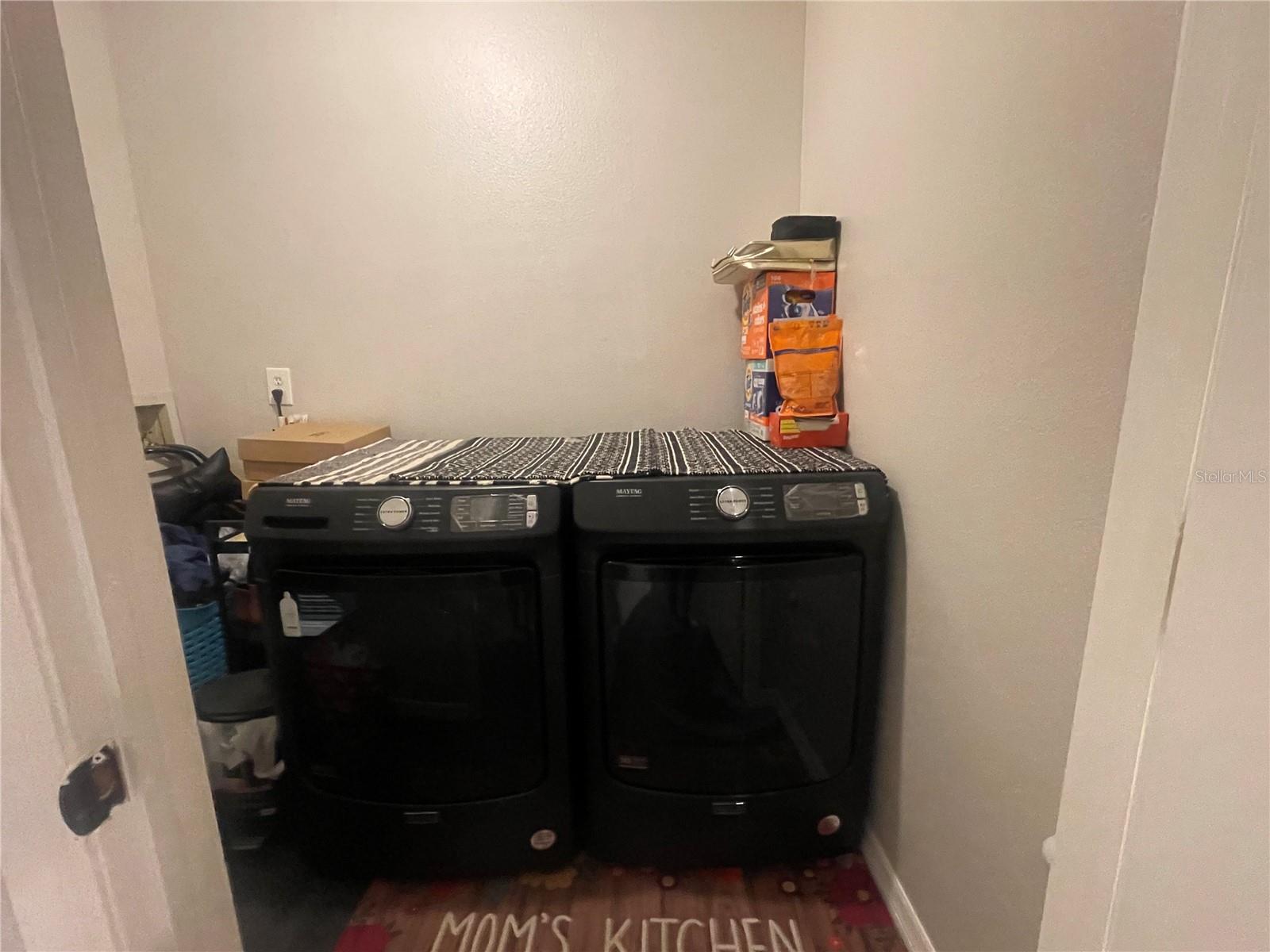 PINEWOOD VILLAS - Residential