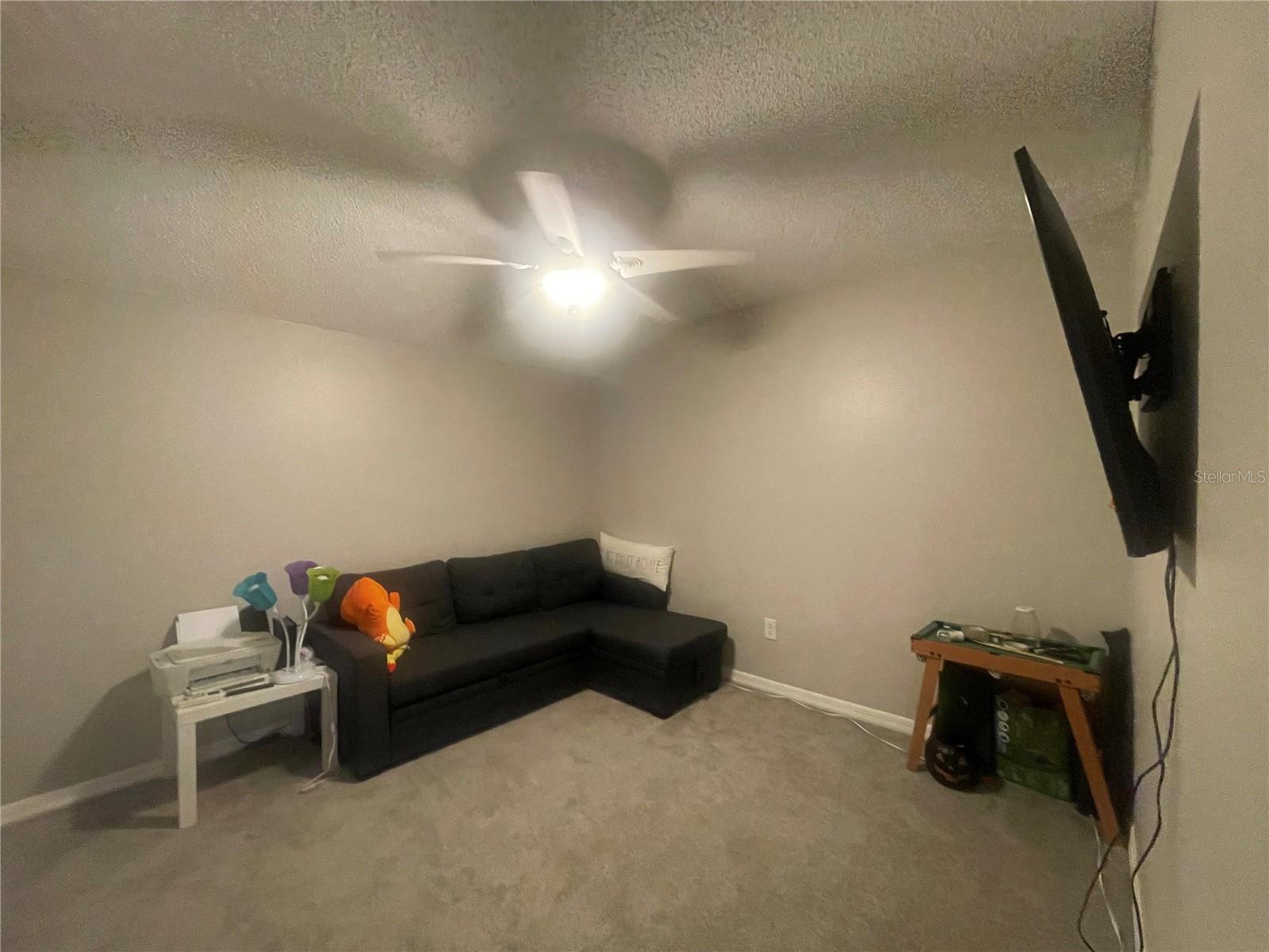 PINEWOOD VILLAS - Residential