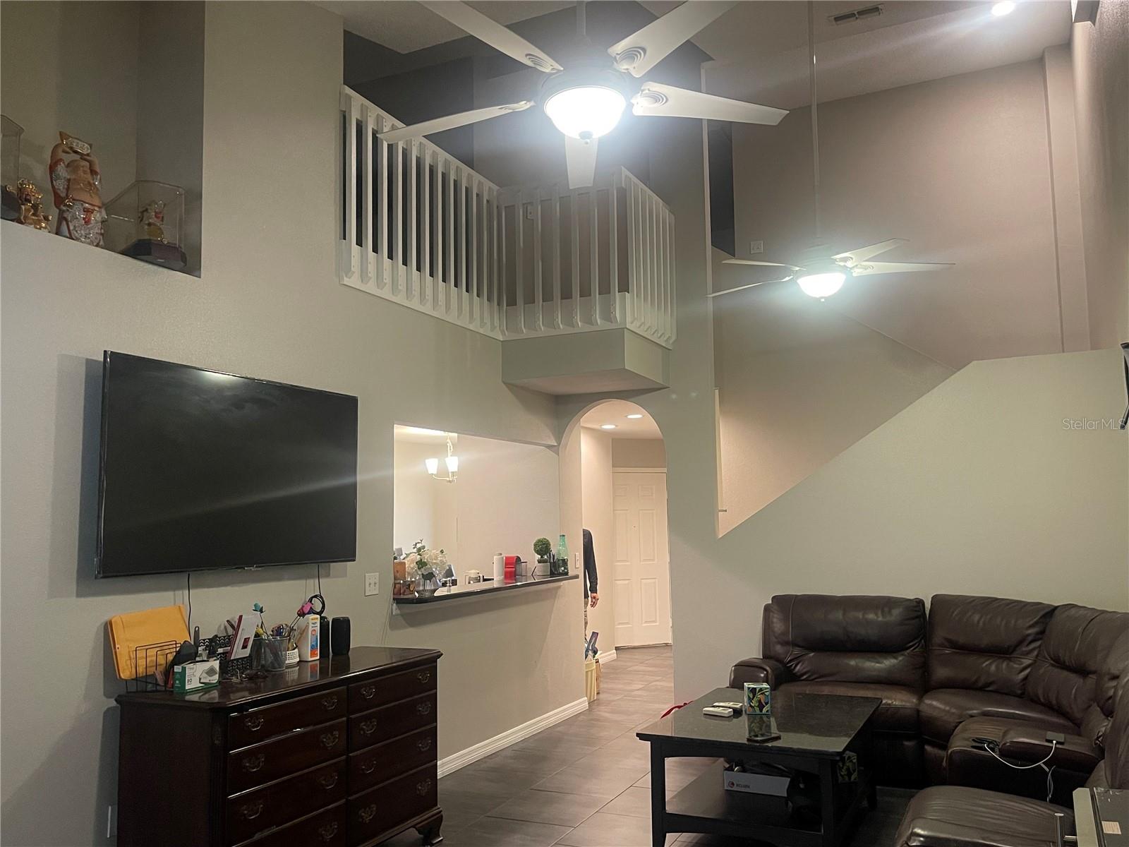 PINEWOOD VILLAS - Residential